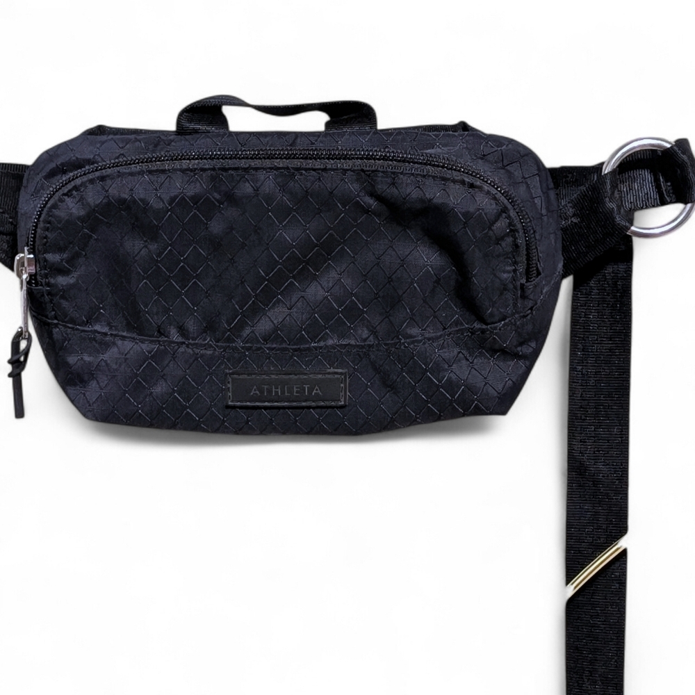 🖤 Athleta Excursion Mini Belt Bag Black Waist Crossbody Like New Running 🖤